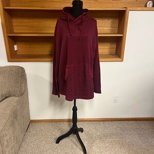 ⭐️3/$20 Men's Burgundy Striped Hoodie